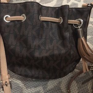Michael Kors cross body